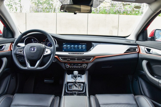 逸动XT 内饰图 逸动XT 内饰图