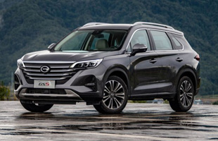 ����GS5 2019�� 235T ����һ�� ��Ӣ��