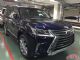 雷克萨斯LX570八座的前脸造型变革最大
