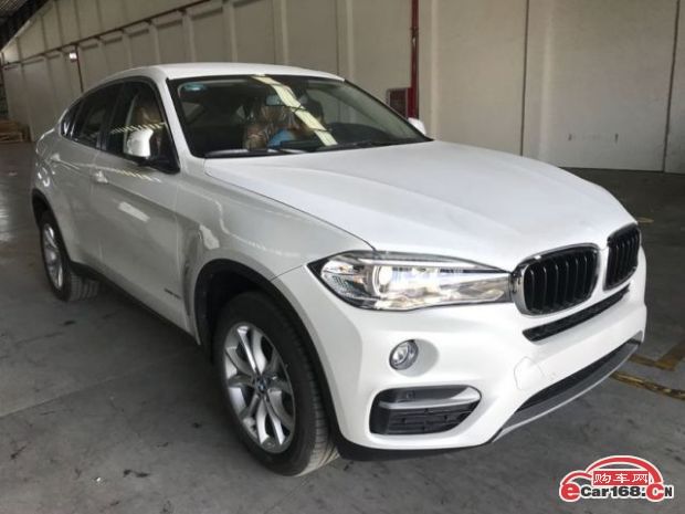 宝马X6 外观图