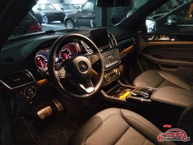 奔驰GLE AMG(平行进口) 内饰图 奔驰GLE AMG(平行进口) 内饰图