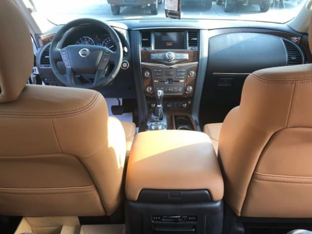 QUEST(贵士) 内饰图