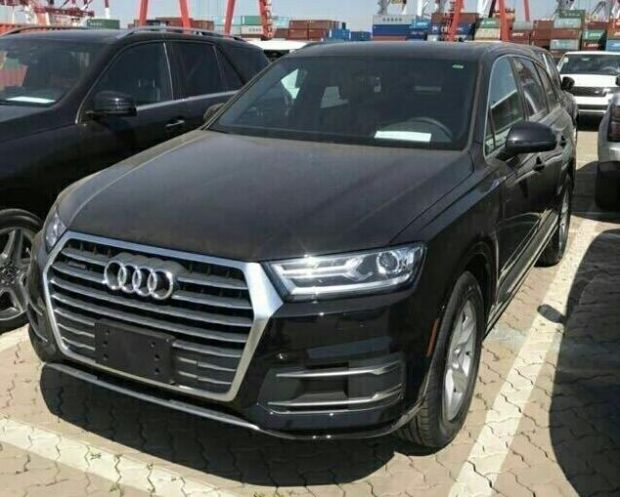 奥迪Q7 外观图 奥迪Q7 外观图