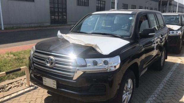 兰德酷路泽(平行进口) 外观图 兰德酷路泽(平行进口) 外观图