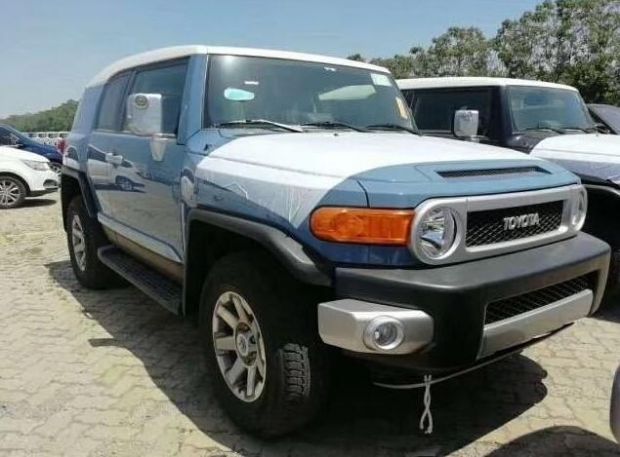 FJ酷路泽 外观图 FJ酷路泽 外观图