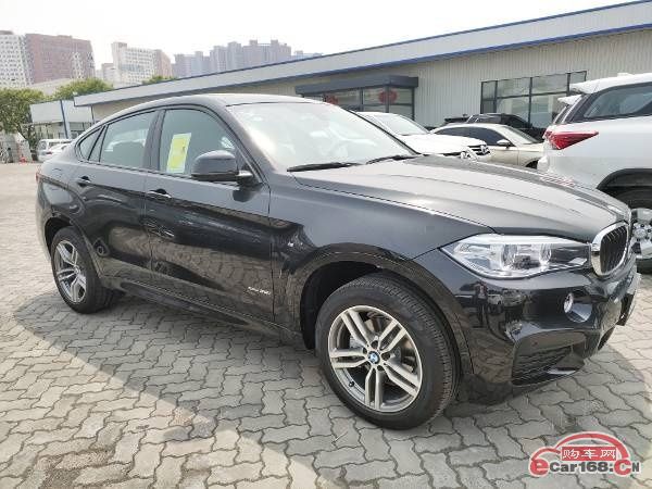 宝马X6 外观图