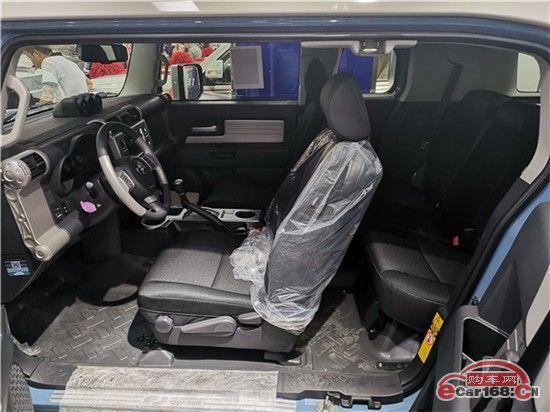 FJ酷路泽 内饰图