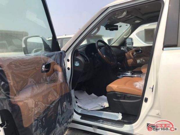 PATROL(途乐) 内饰图 PATROL(途乐) 内饰图