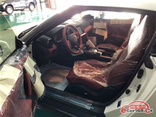 日产GT-R 内饰图 日产GT-R 内饰图