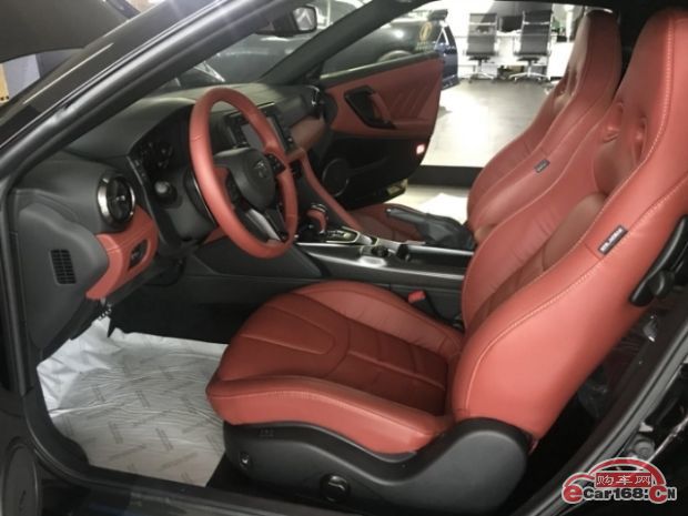 日产GT-R 内饰图 日产GT-R 内饰图
