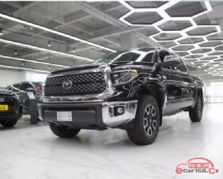 21款丰田坦途霸气的尺寸开在路上超高回头率