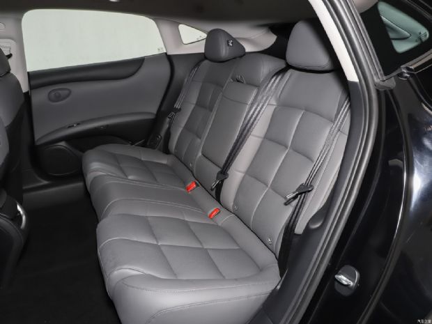 智己汽车 智己L6 2024款 双电机