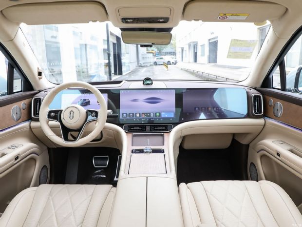 AITO 问界 问界M9 2024款 增程 Ultra版 42kWh