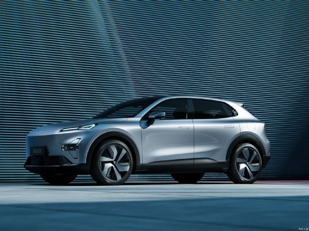 深蓝汽车 深蓝S05 2024款 纯电版