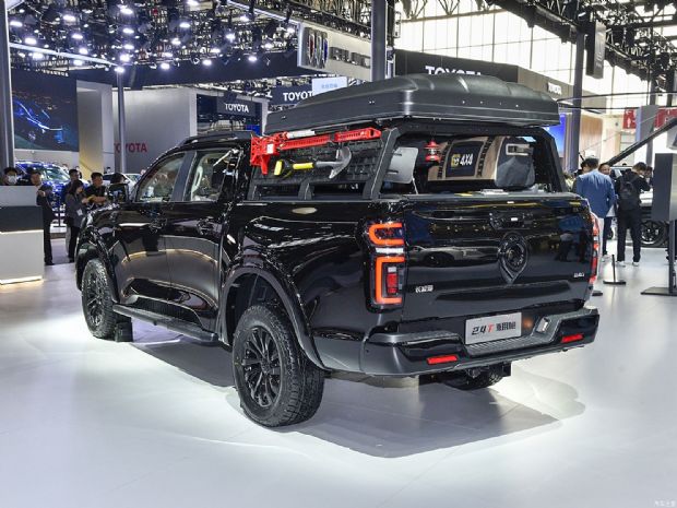 长城汽车 炮 2024款 2.4T乘用版自动柴油四驱尊享型