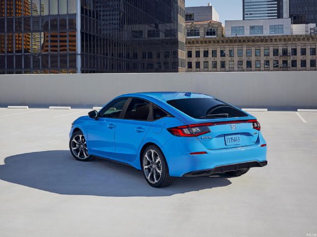 本田(进口) 思域(进口) 2025款 Hatchback Sport Touring Hybrid