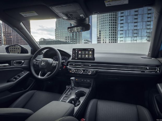 本田(进口) 思域(进口) 2025款 Hatchback Sport Touring Hybrid