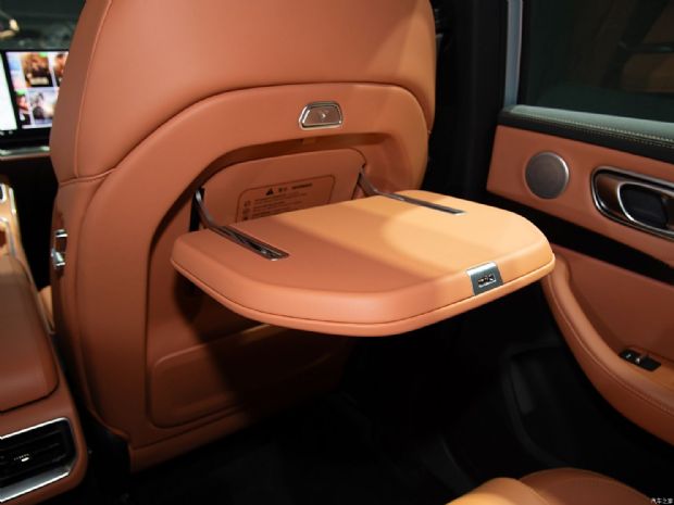 合众汽车 哪吒L 2024款 510 纯电版