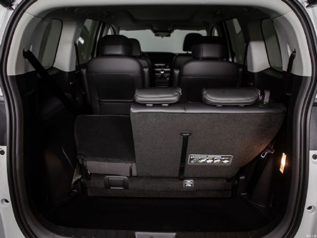 广汽乘用车 传祺M6 MAX 2024款 高配版