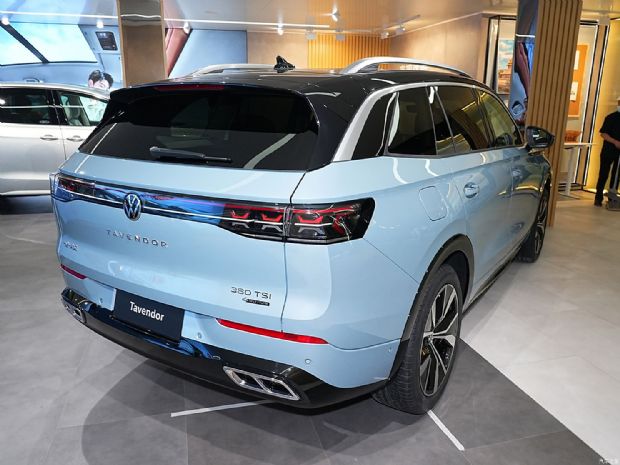 һ- Ѳ 2024 380TSI R-LineѲ