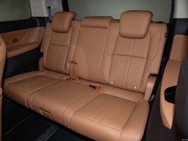 上汽大通 大家9 2024款 超混 长续航森林版 七座