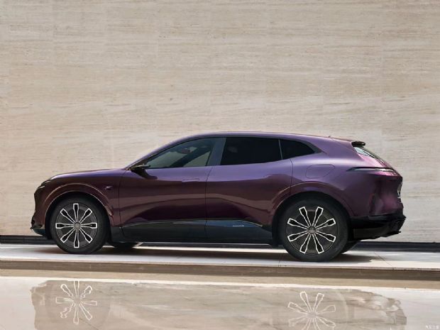 阿维塔科技 阿维塔07 2024款 四驱纯电版