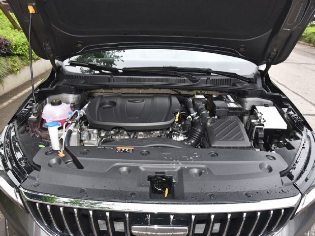 吉利汽车 帝豪 2025款 第4代 1.5L CVT荣耀版