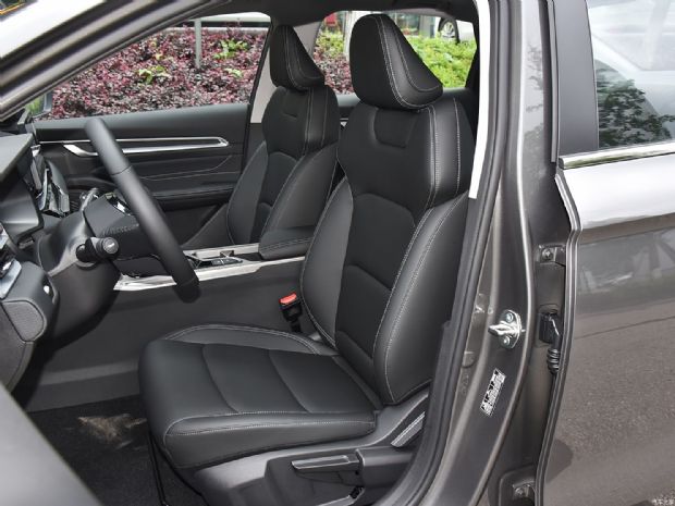 吉利汽车 帝豪 2025款 第4代 1.5L CVT荣耀版