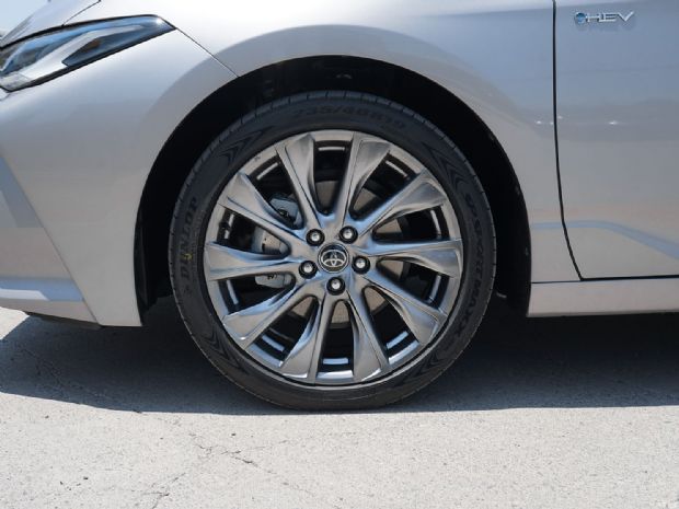 一汽丰田 亚洲龙 2024款 双擎 2.0L Limited旗舰版