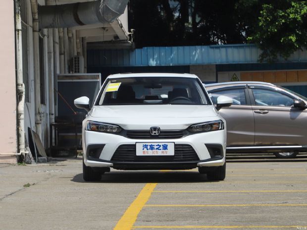东风本田 思域 2022款 180TURBO CVT尚擎版