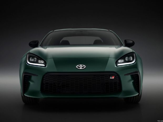 丰田(进口) 丰田86 2024款 GR 86 Hakone Edition