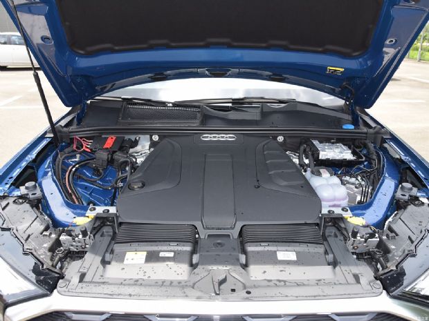 奥迪(进口) 奥迪Q7 2024款 45 TFSI quattro S line运动型