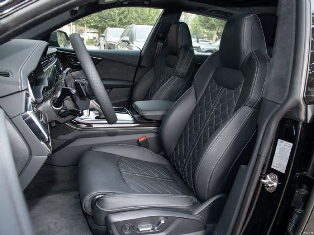 奥迪(进口) 奥迪Q8 2024款 55 TFSI