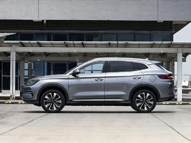 比亚迪 宋PLUS新能源 2025款 DM-i 160KM 旗舰型