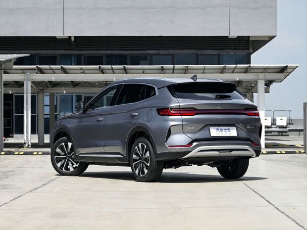 比亚迪 宋PLUS新能源 2025款 DM-i 160KM 旗舰型