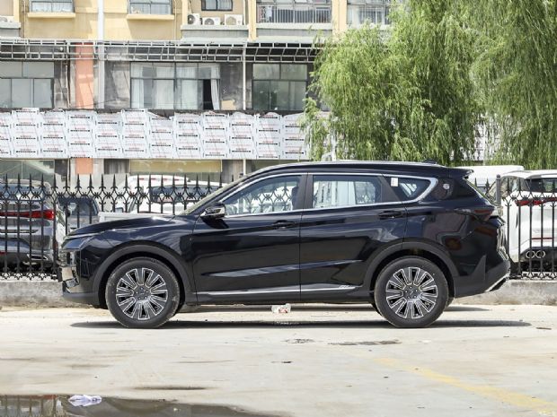  ;X70 PLUS 2025 1.5TGDI Ȱ 5