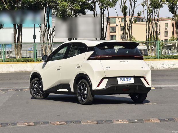 比亚迪 海鸥 2025款 405km 飞翔版