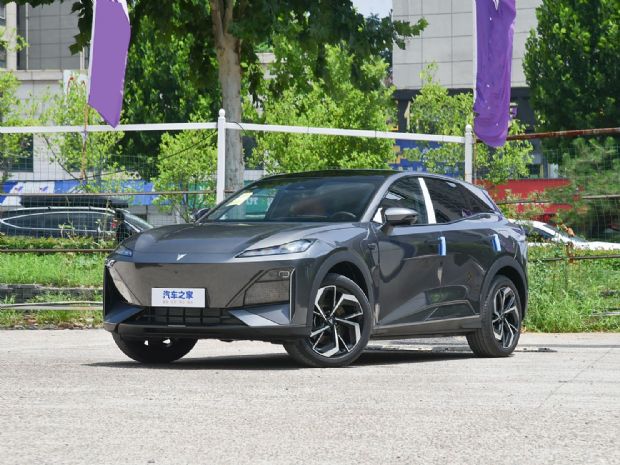 深蓝汽车 深蓝S07 2024款 215Max 增程版