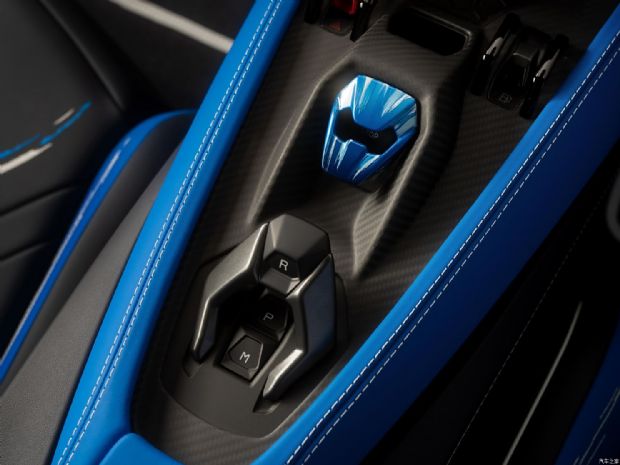 兰博基尼 Revuelto 2024款 Opera Unica