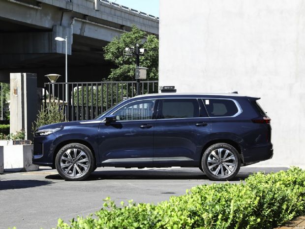 星途 星途揽月 2025款 400T 四驱星尊版 7座