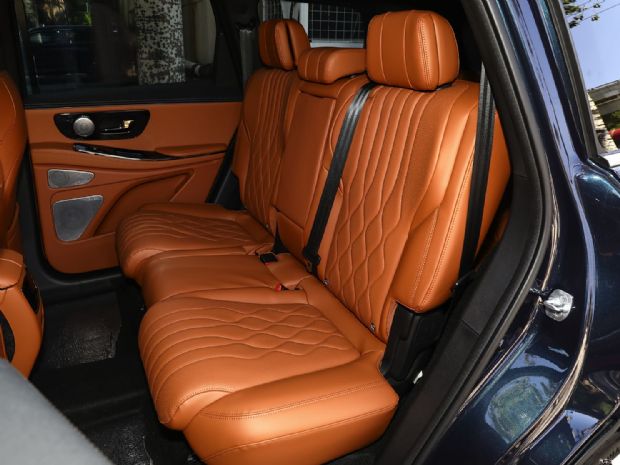 星途 星途揽月 2025款 400T 四驱星尊版 7座