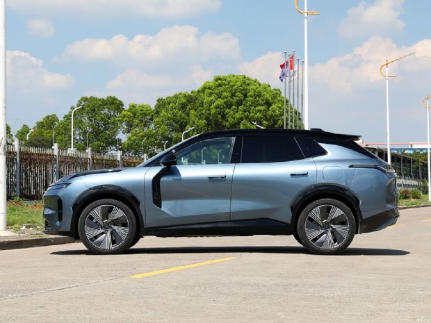  08Դ 2025 245km Halo