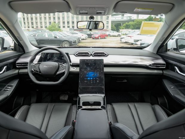 东风乘用车 SKY EV01 2024款 530km PRO