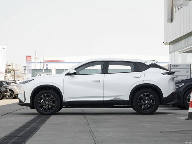 东风乘用车 SKY EV01 2024款 445km PRO