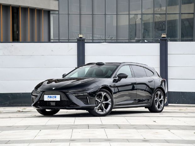 合众汽车 哪吒S猎装 2024款 增程300 Max版