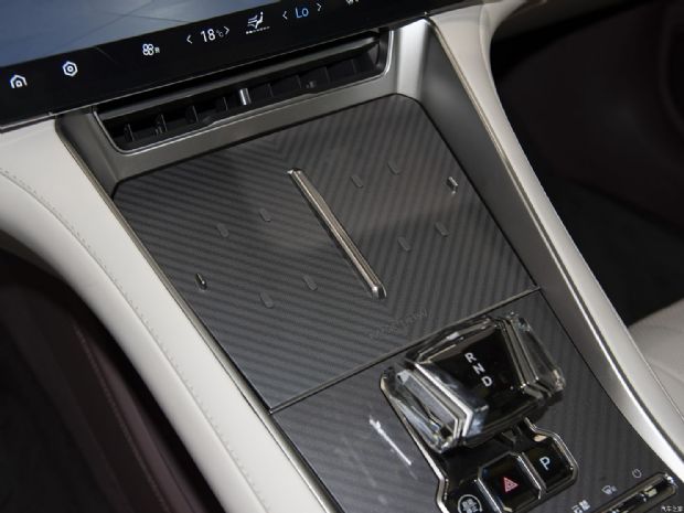 腾势汽车 腾势Z9GT 2024款 GT 插电混动版