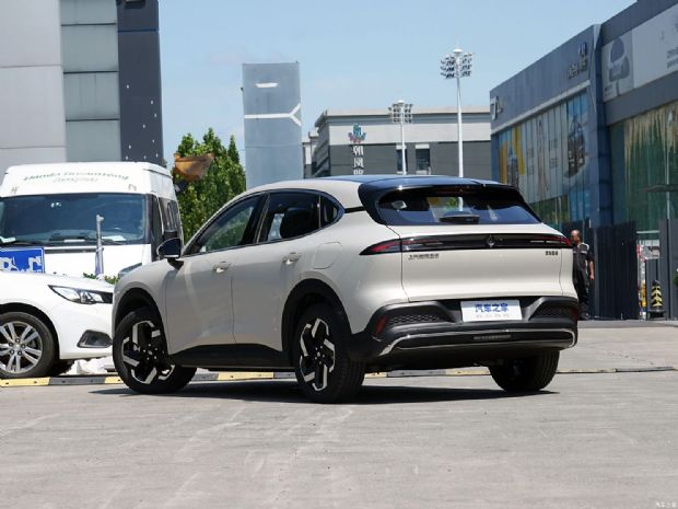 上汽通用五菱 宝骏云海 2024款 600km 纯电版