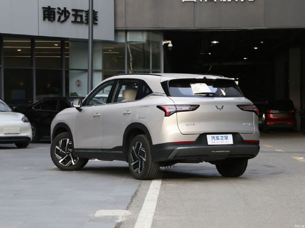 上汽通用五菱 五菱星光S 2024款 60km 进阶型