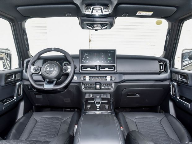 һԽҰ 212 2024 2.0T 