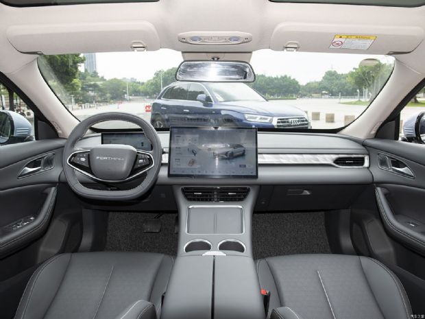 东风风行 星海S7 2024款 555km 尊享型